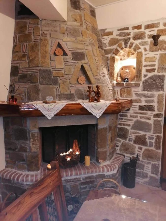 Holiday home Traditional House In Androni