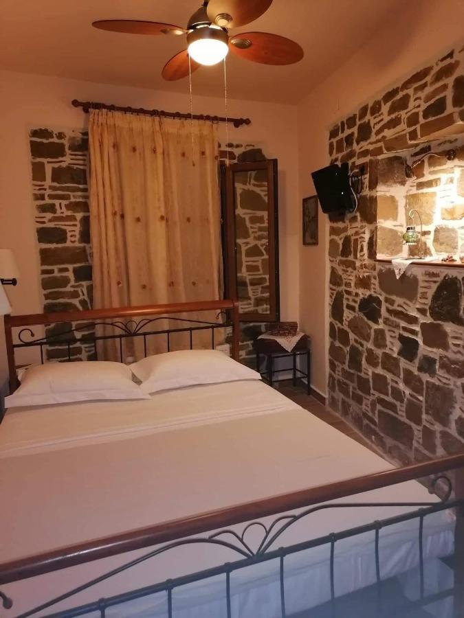Traditional House In Androni *